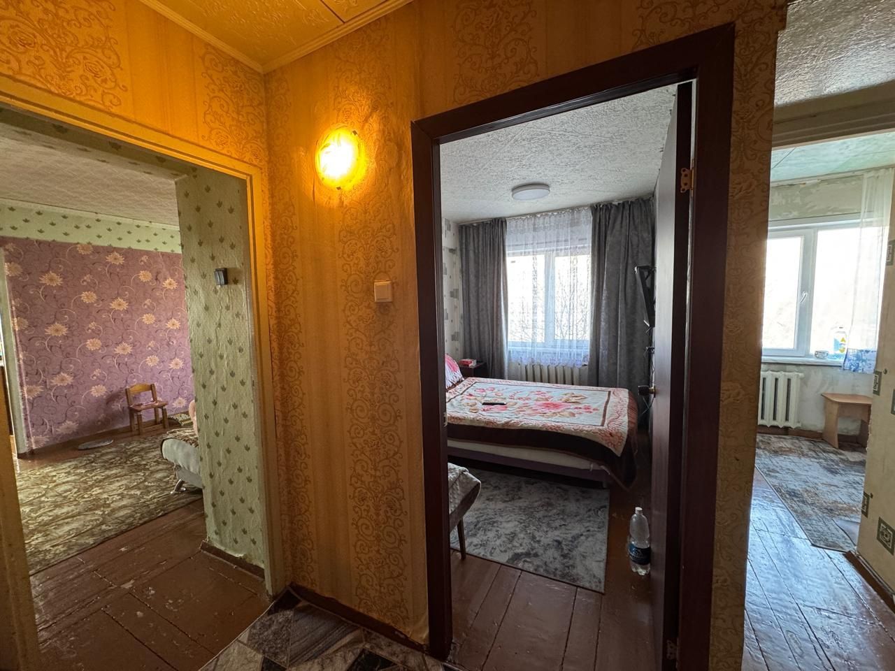Продам 4х,5/5, 59 КВ.м, балкон. пр.Абая,7
