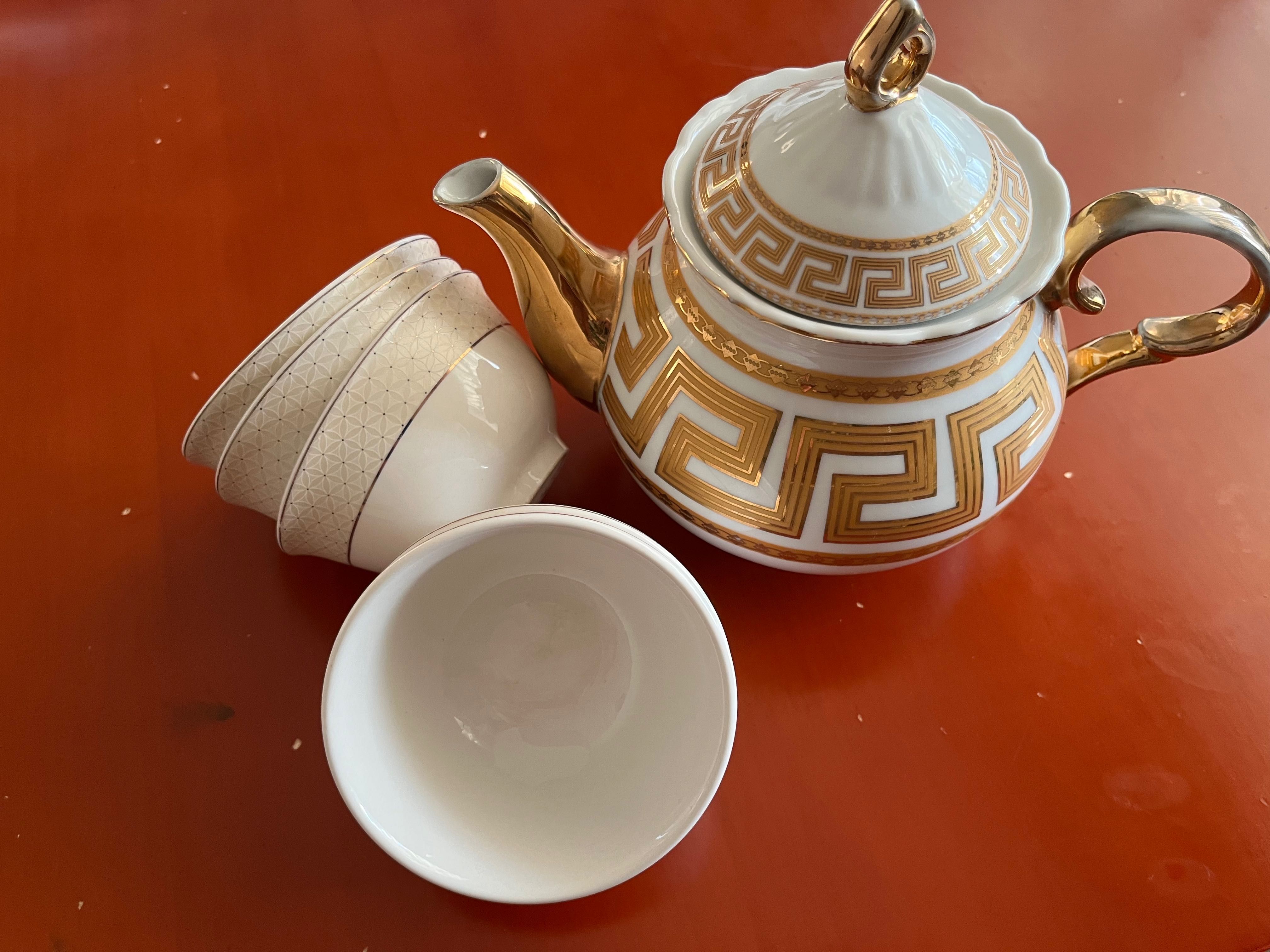Пиалки (кесе) с чайником