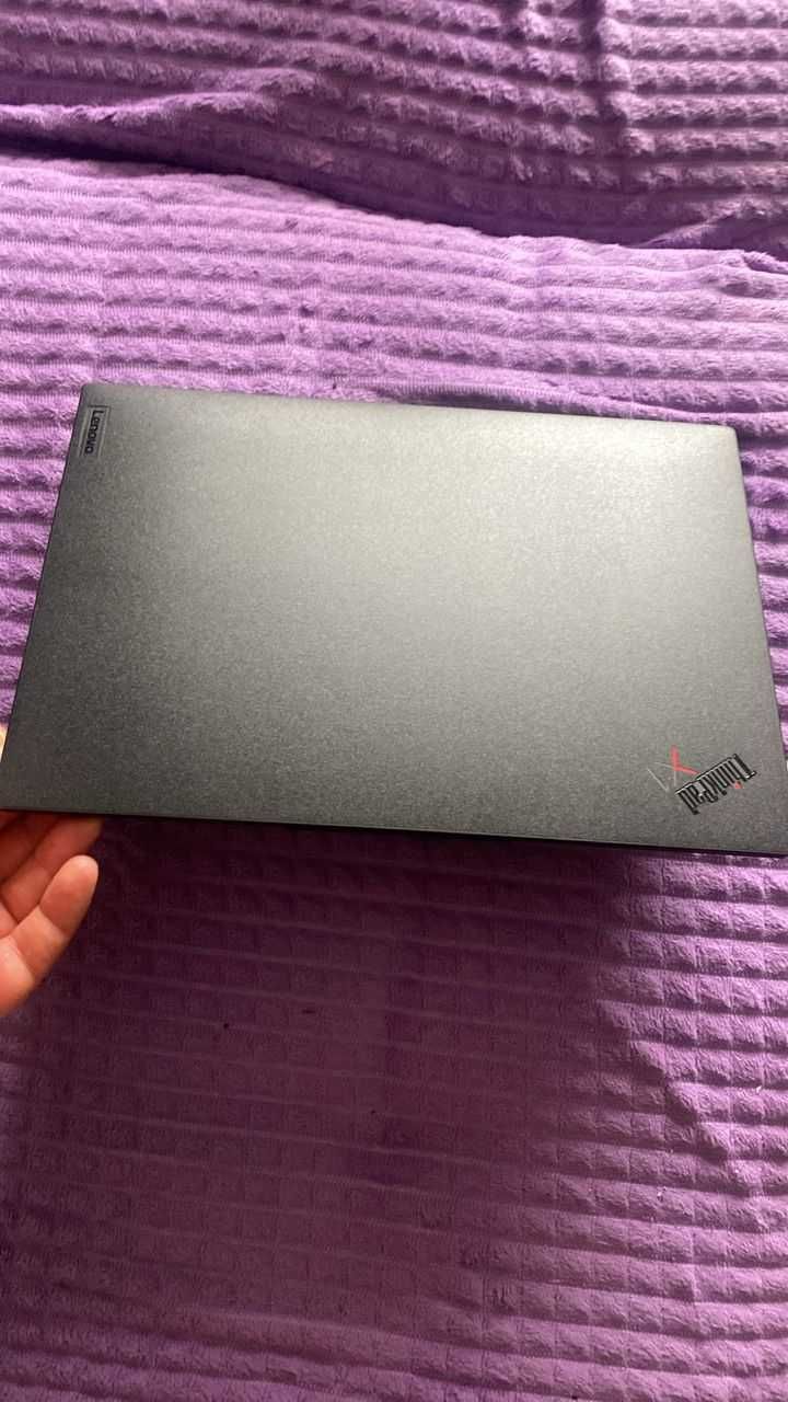 Ультрабук Lenovo ThinkPad X1 Carbon Gen 10 i5-1235U 16/512G FHD+  RU