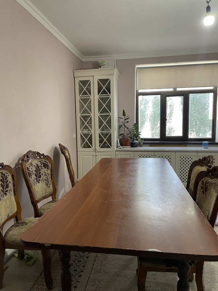 Стол стулья сатылады
