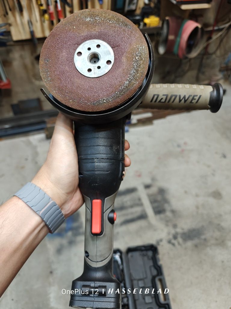 Продам цепную пилу nanwei 8" + болгарка nanwei