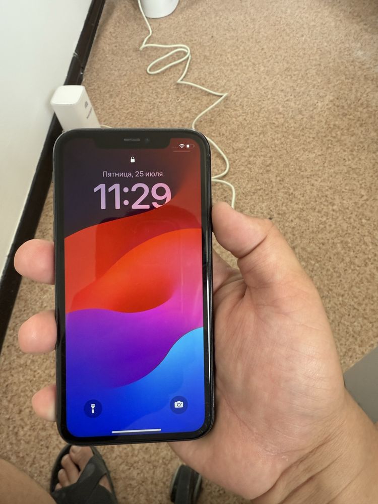 Продам iphone 11 128gb