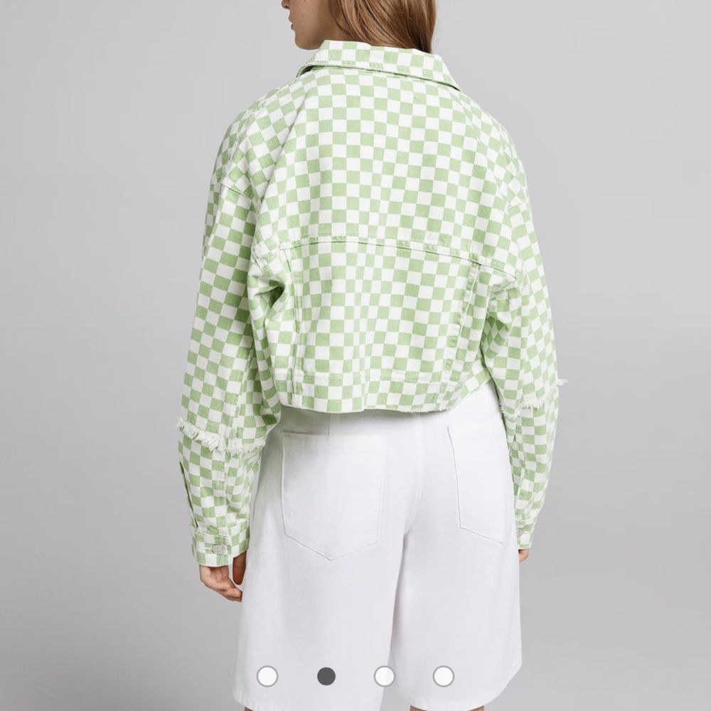 Джинцовая куртка Bershka