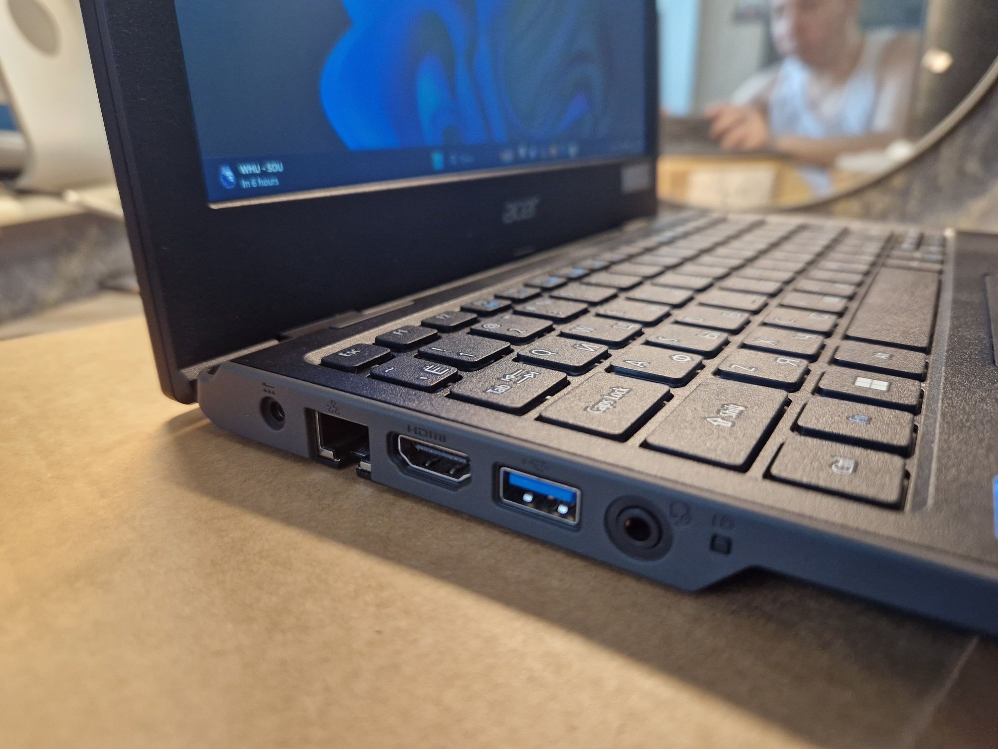 Новый Acer TravelMate B118-M новый в коробке