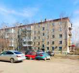 ДВУШКА 2 этаж Боровская 44 маг. Акку  14,5 млн. Торг