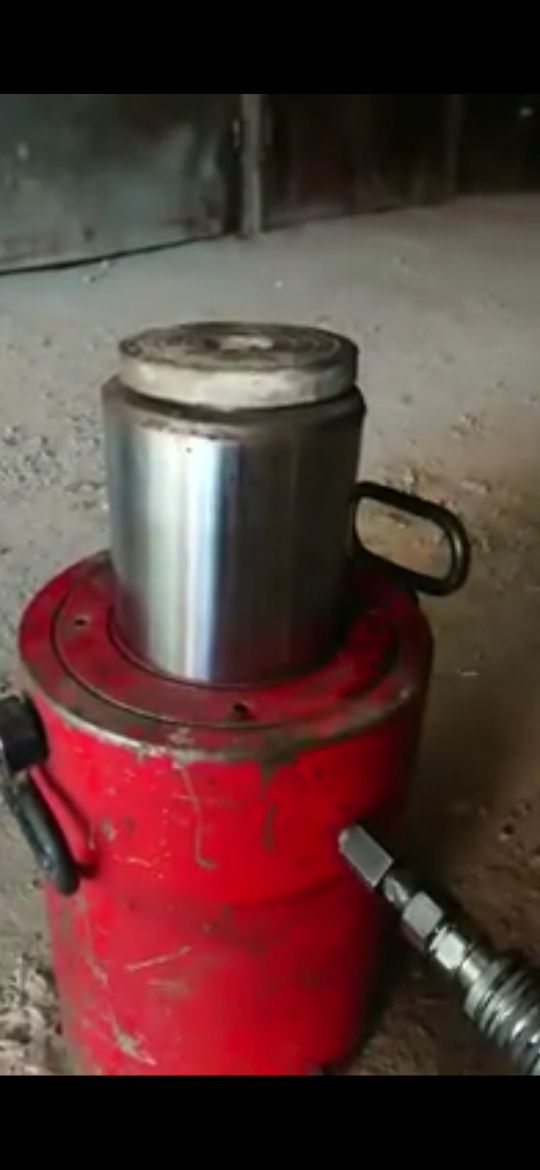 Домкраты Аренда 100 тонн 200 т.500 т.1000 т.Подъем Перемещение.Такелаж