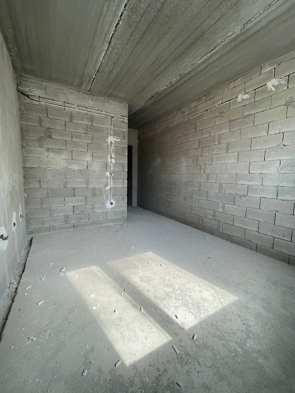 Продается 4ком. квартира,29а-мкр,ЖК Бірлік,122 кв.м. документы готовы