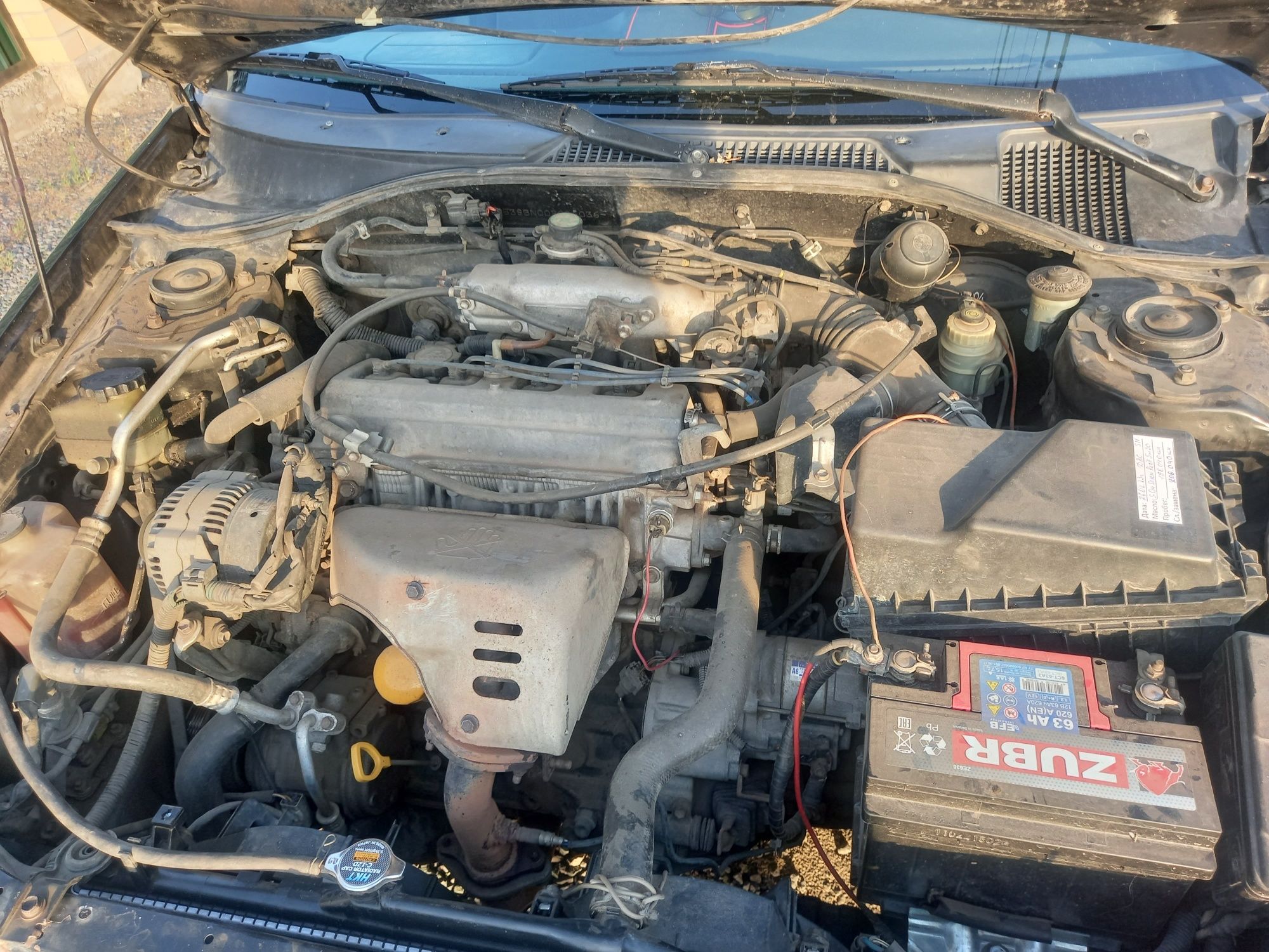 Toyota avensis 1998 2.0