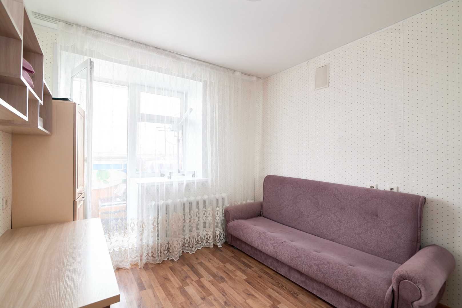 В продаже 2 ком студия в центре левого берега