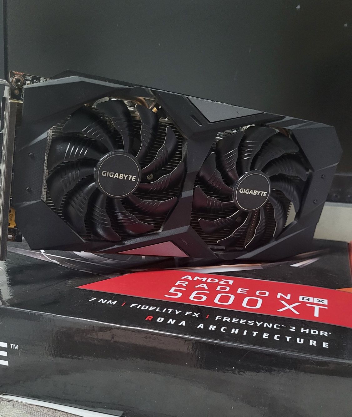 Продам 5600XT в идеальном состоянии.