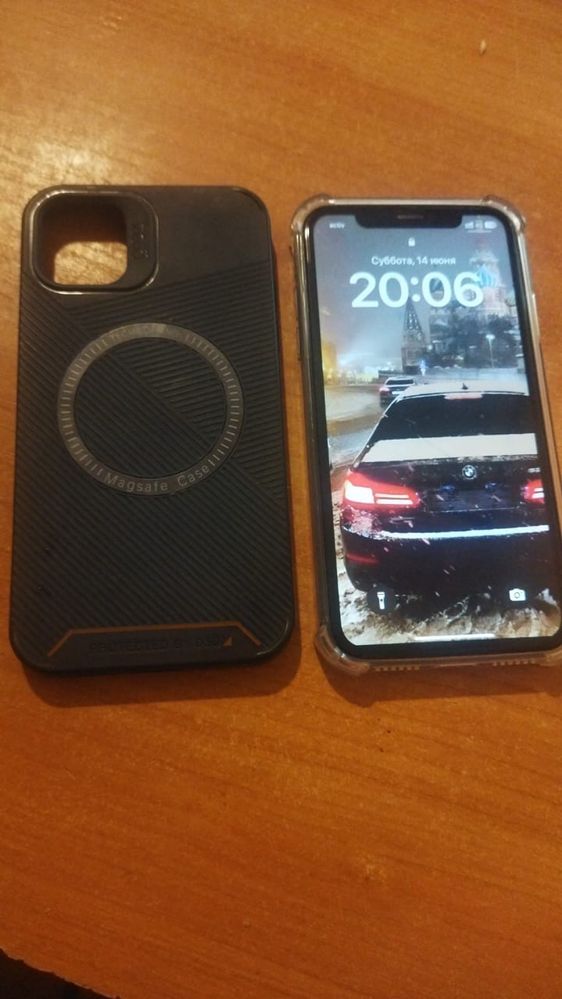 Продам айфон 11 64 а оригинале все