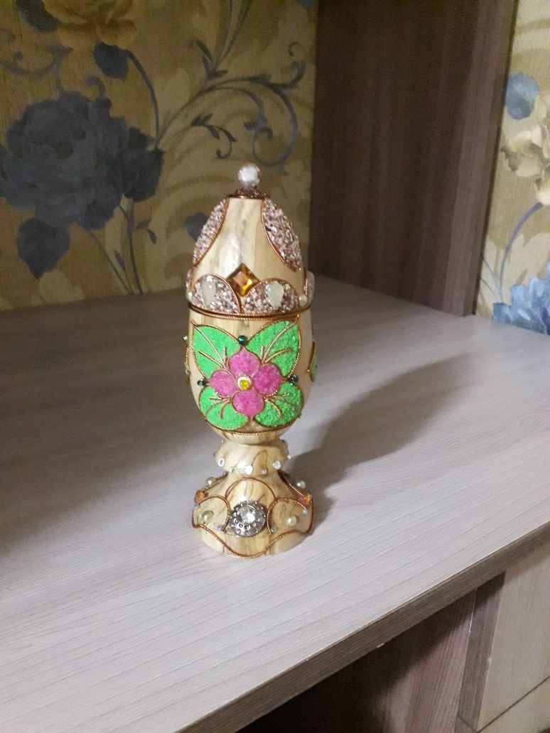 Деревянные шкатулки