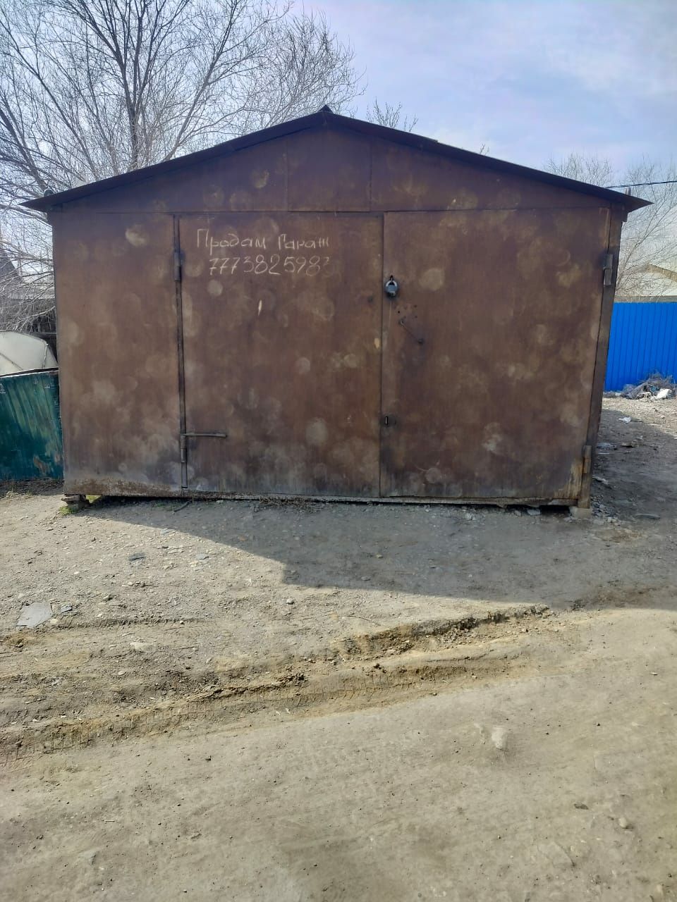 Продам металлический гараж. 3.5на6