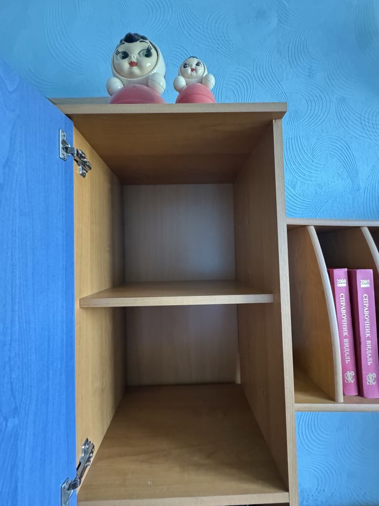 Шкаф с рабочим столом