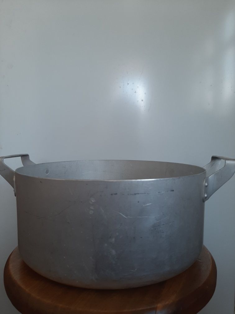 Кастрюли, сотейники, сковородки  фирмы Gipfel,  Evren