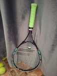 Продам ракетку.  .BABOLAT
