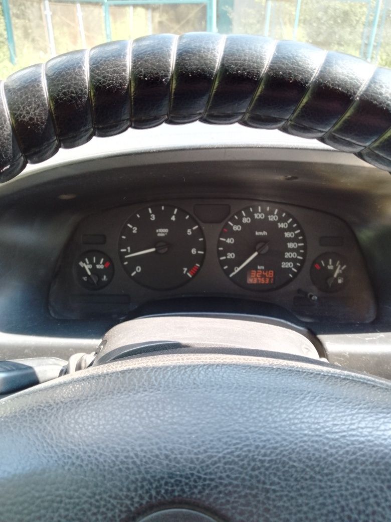 Продам опель зафира год 1999.об.16.