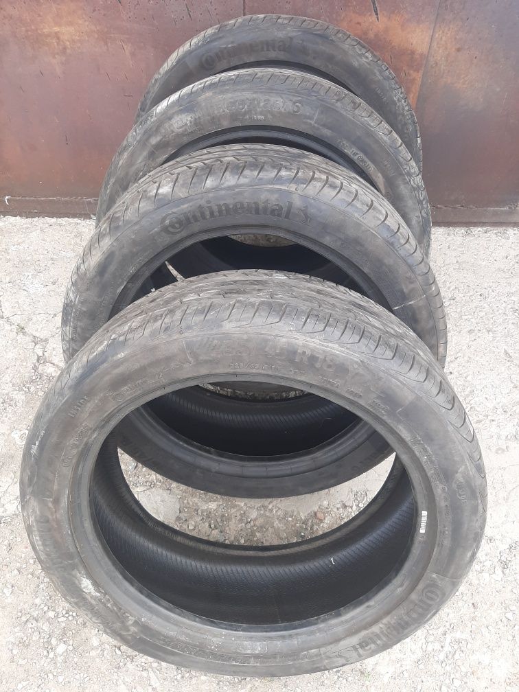 Продам шины 235/45/18 континенталь