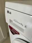 Стиральная машина LG в хорошем состоянии
