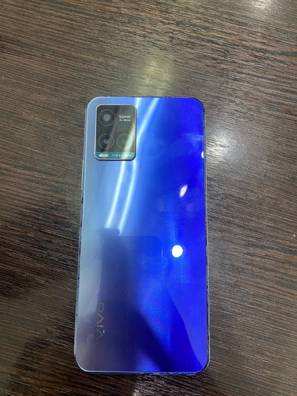 Телефон VIVO 33S