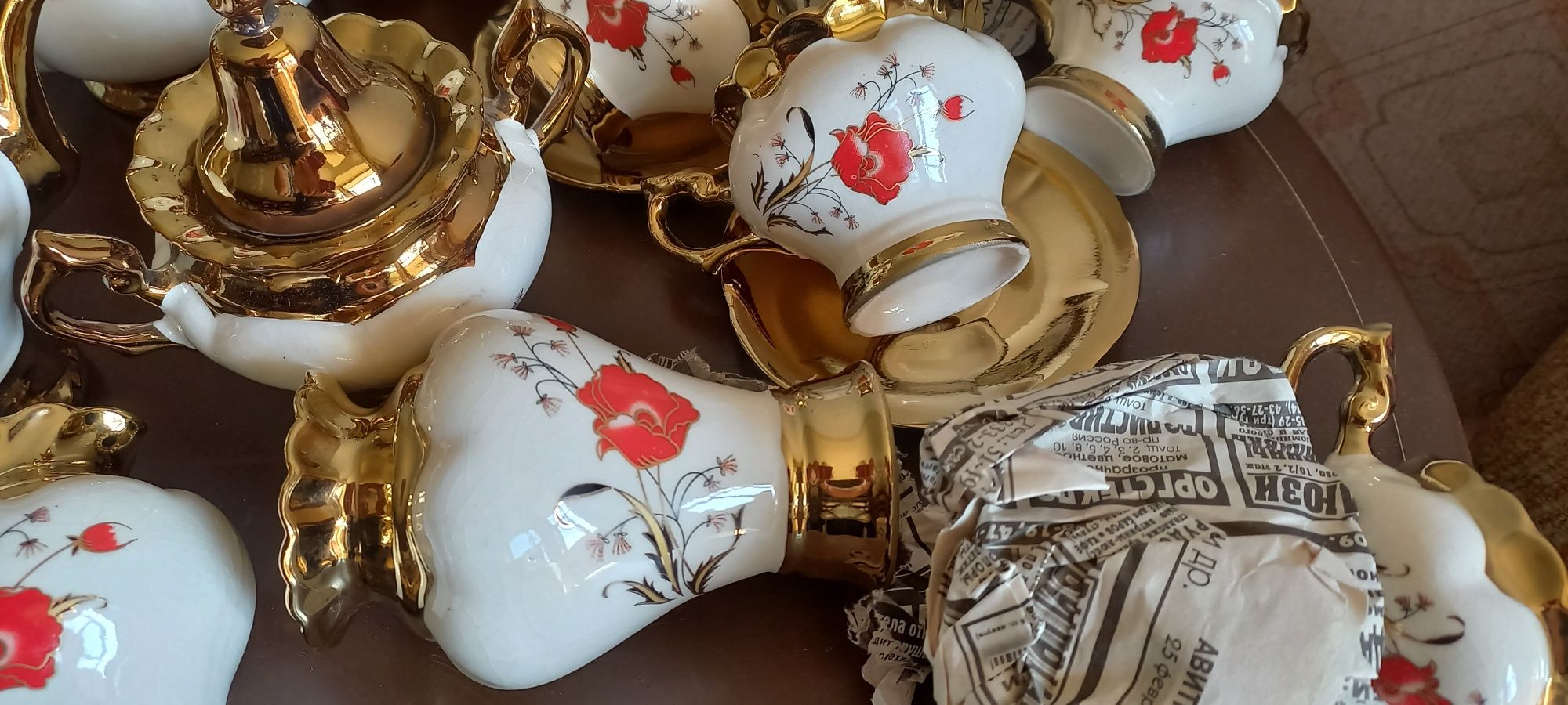 Продаётся чайно кофейный сервиз