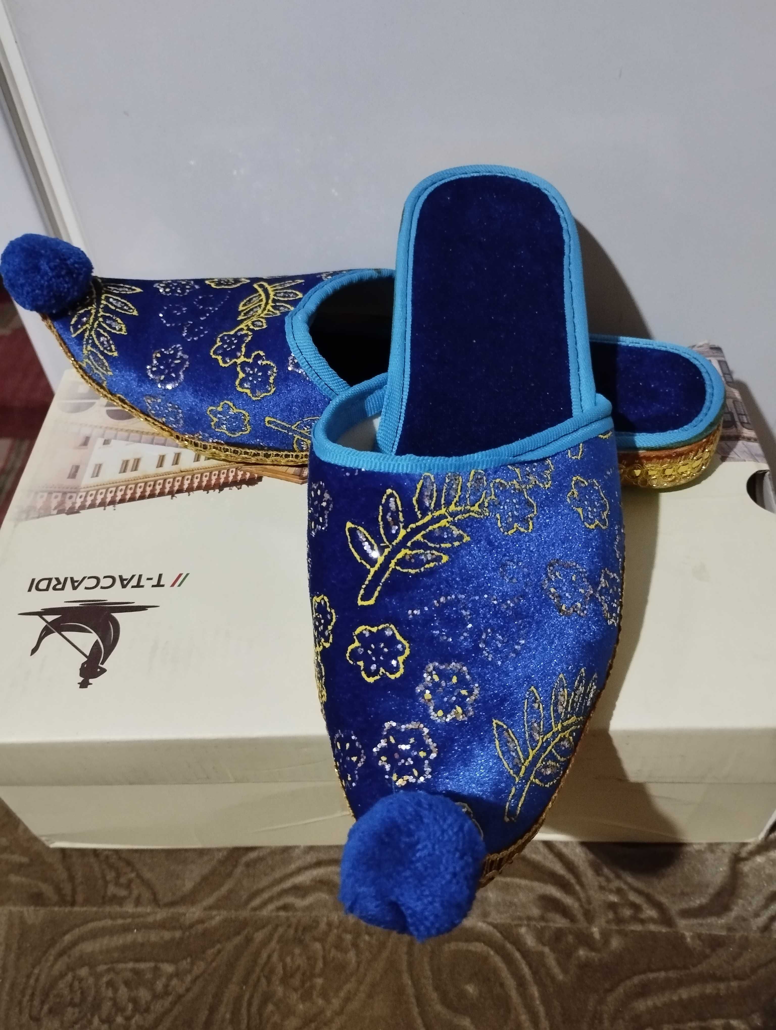 Продам новые турецкие тапочки, возле Саяхата.