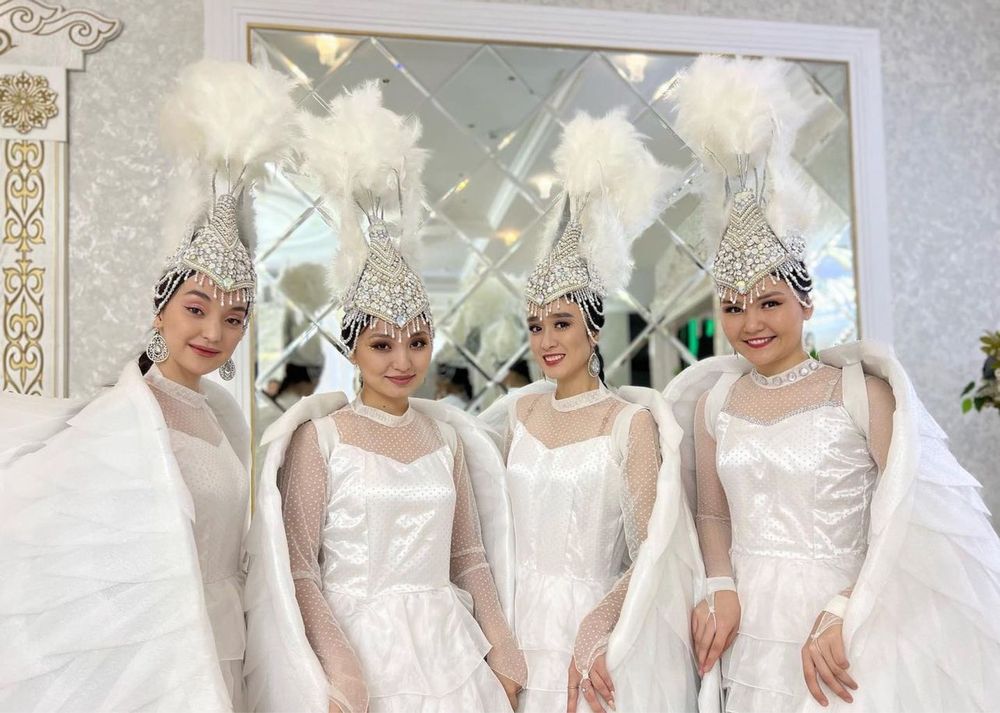 Танцевальный костюм