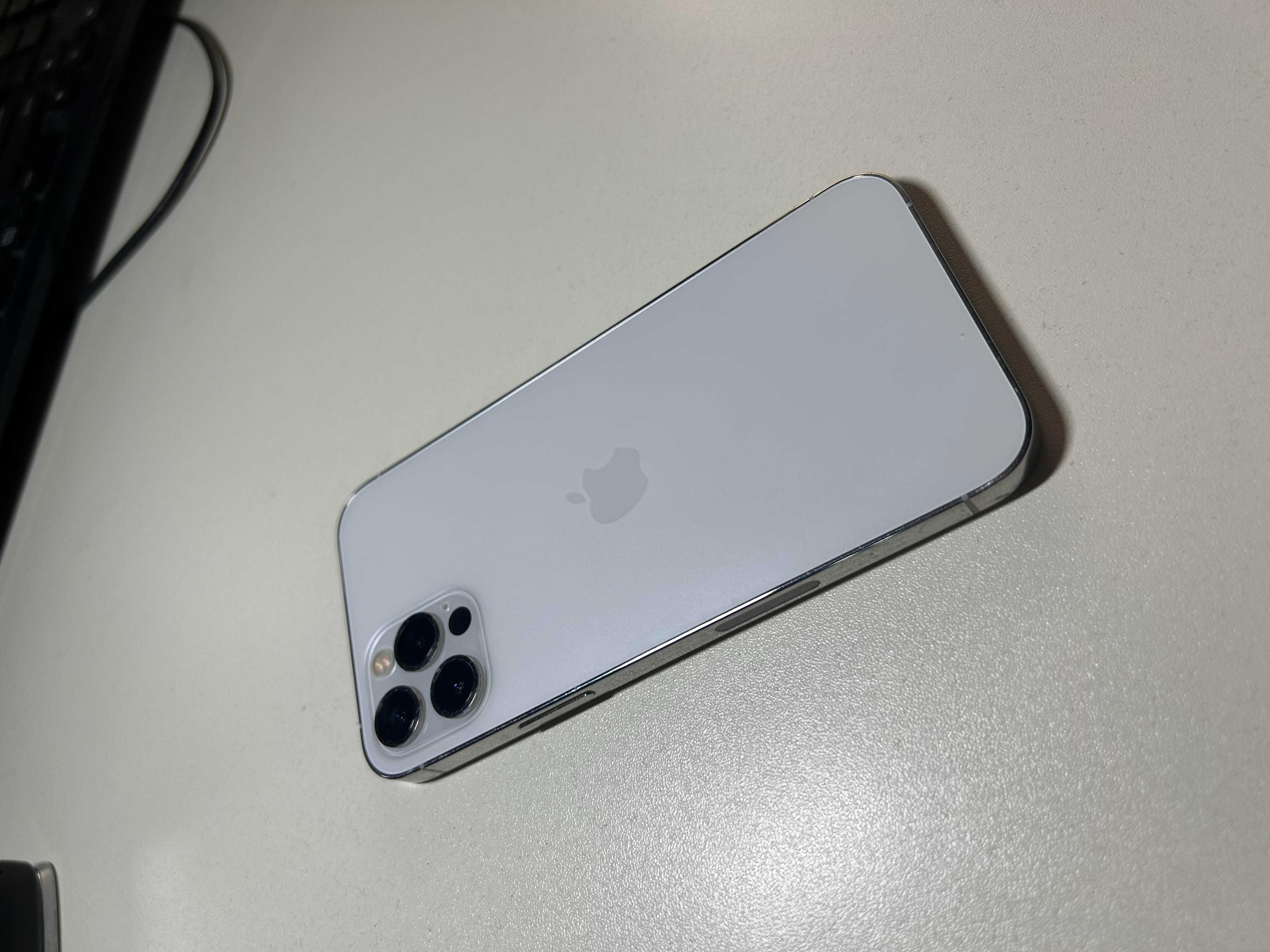 Смартфон Iphone 12 Pro 256GB Silver