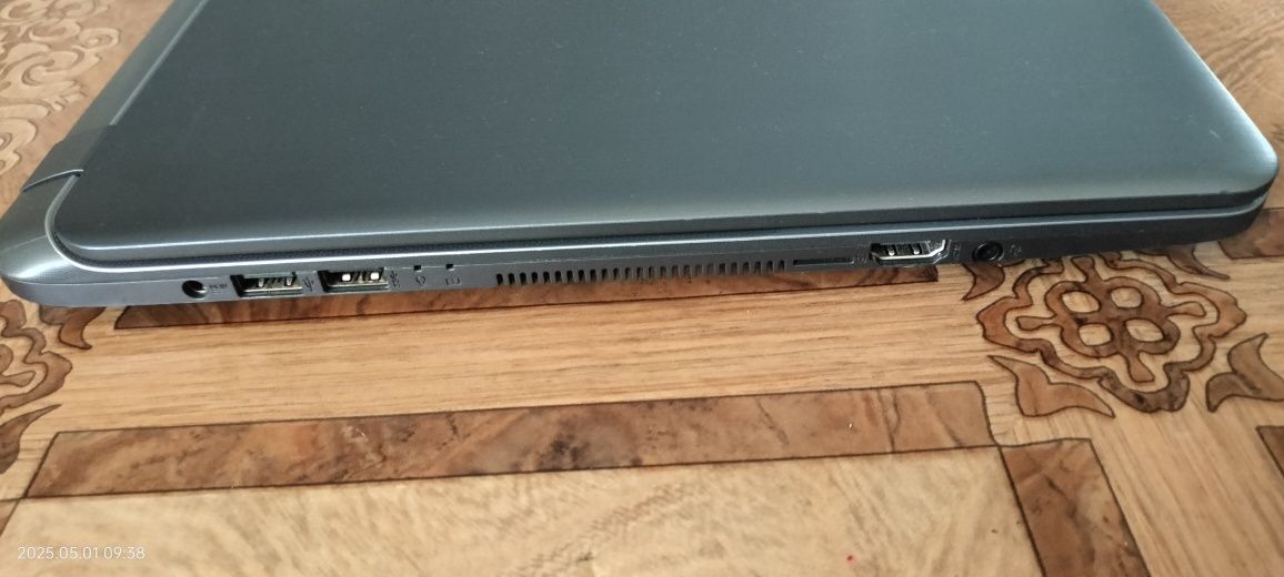 Продам ноутбук Asus для учебы