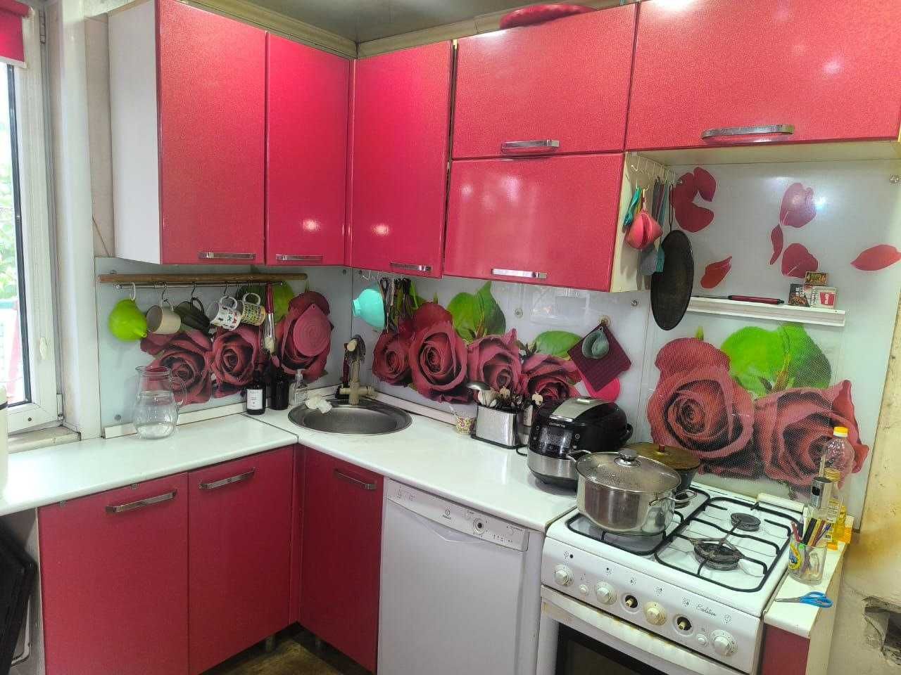 Продам кухонный гарнитур. Шкафы на кухню