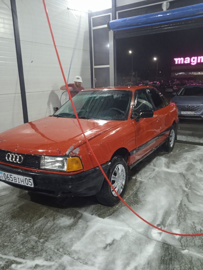 Ауди80 1989-году