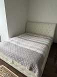 Кровать 160 * 200 белый кожаный с матрацом ортопед