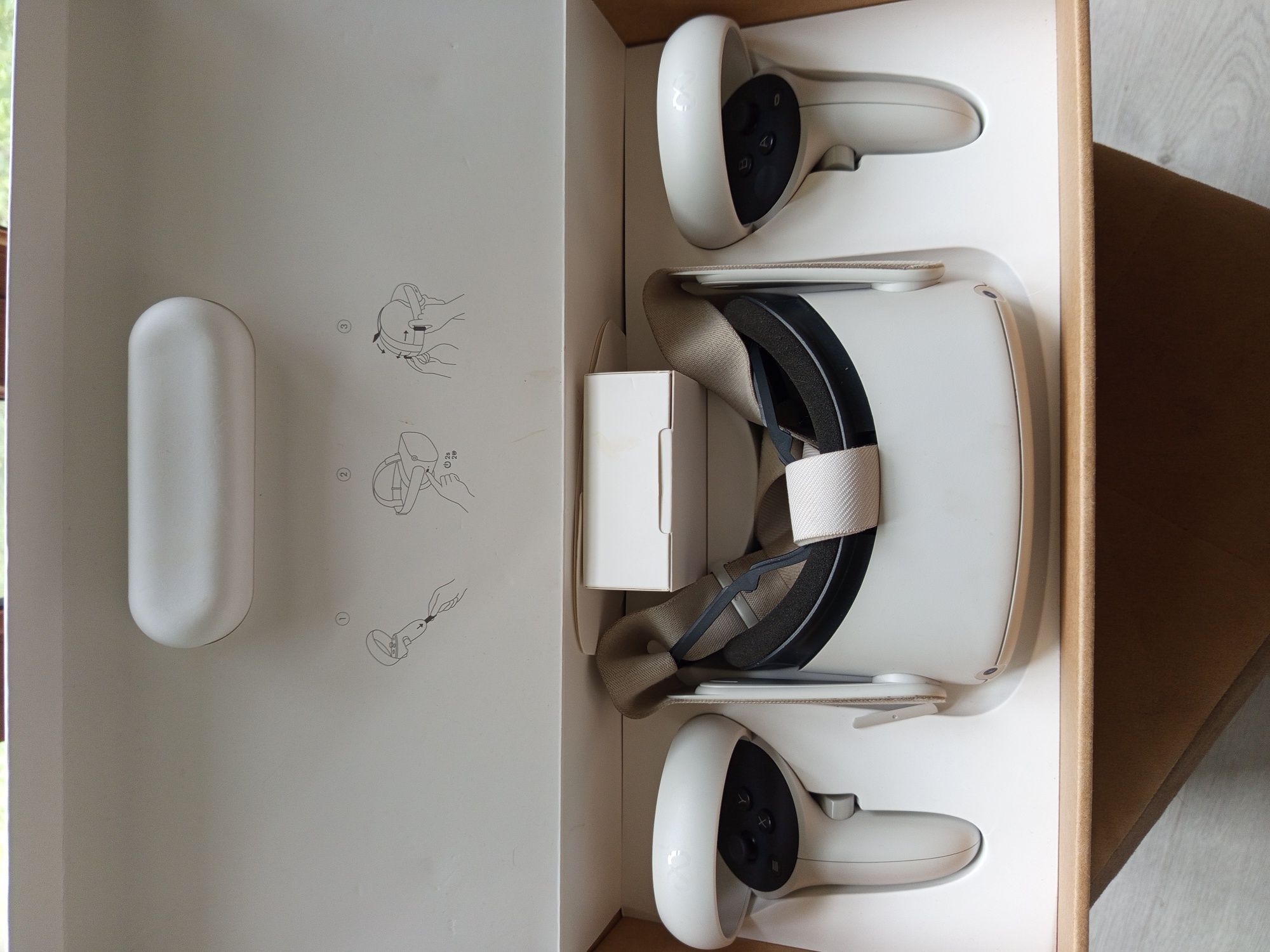 Oculus quest 2 продам есть игры которые купил за 50 тысяч