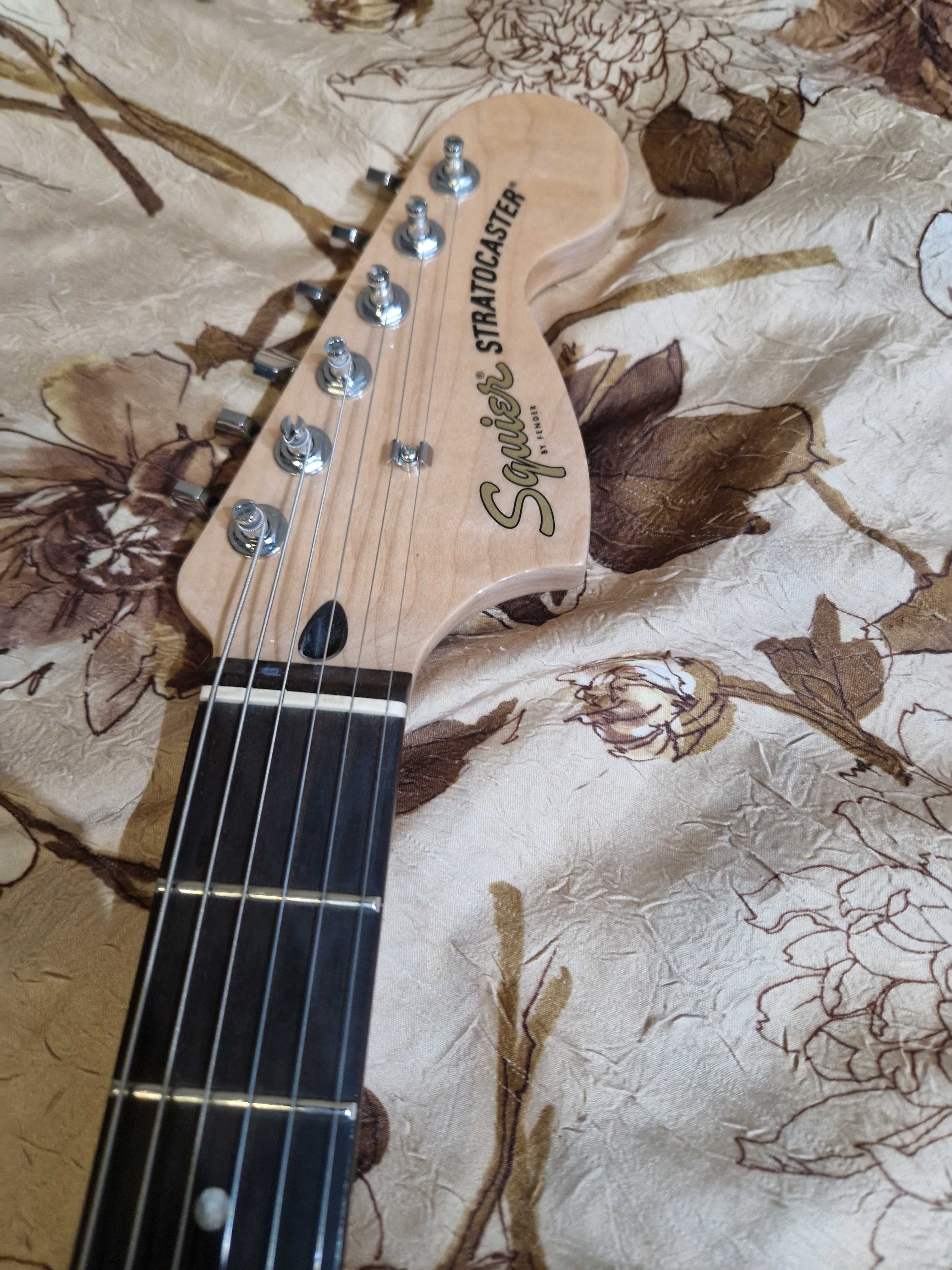 Электрогитара Squier Stratocaster