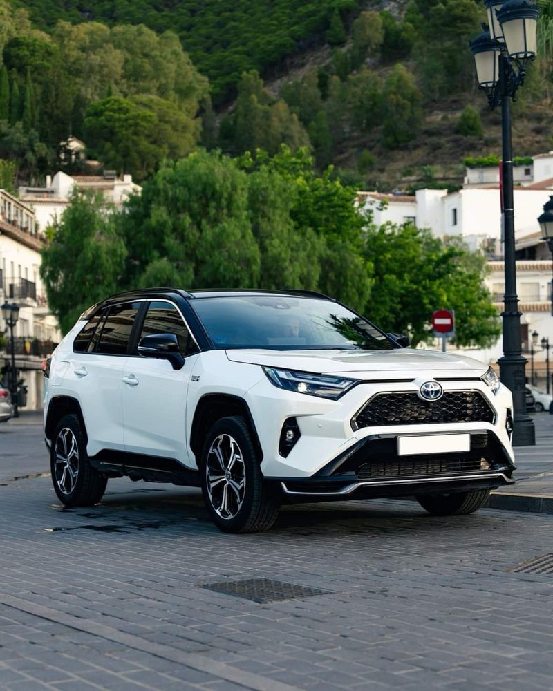Компрессор кондиционера на Тойота Rav4 2018+ Lexus Es300/350