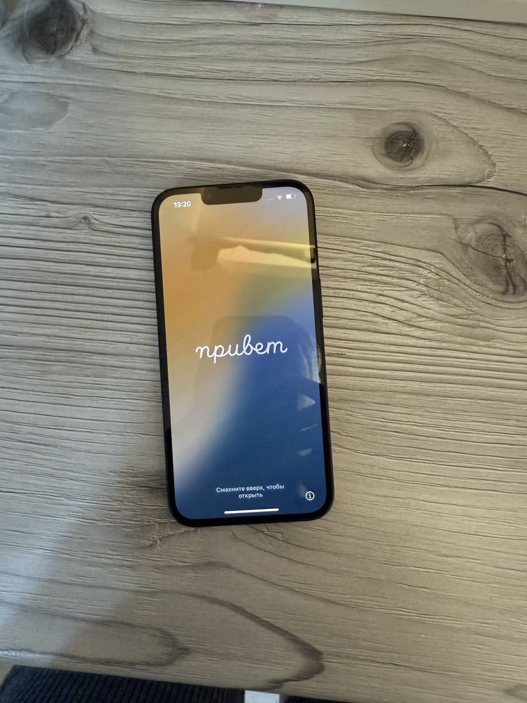 iPhon  13