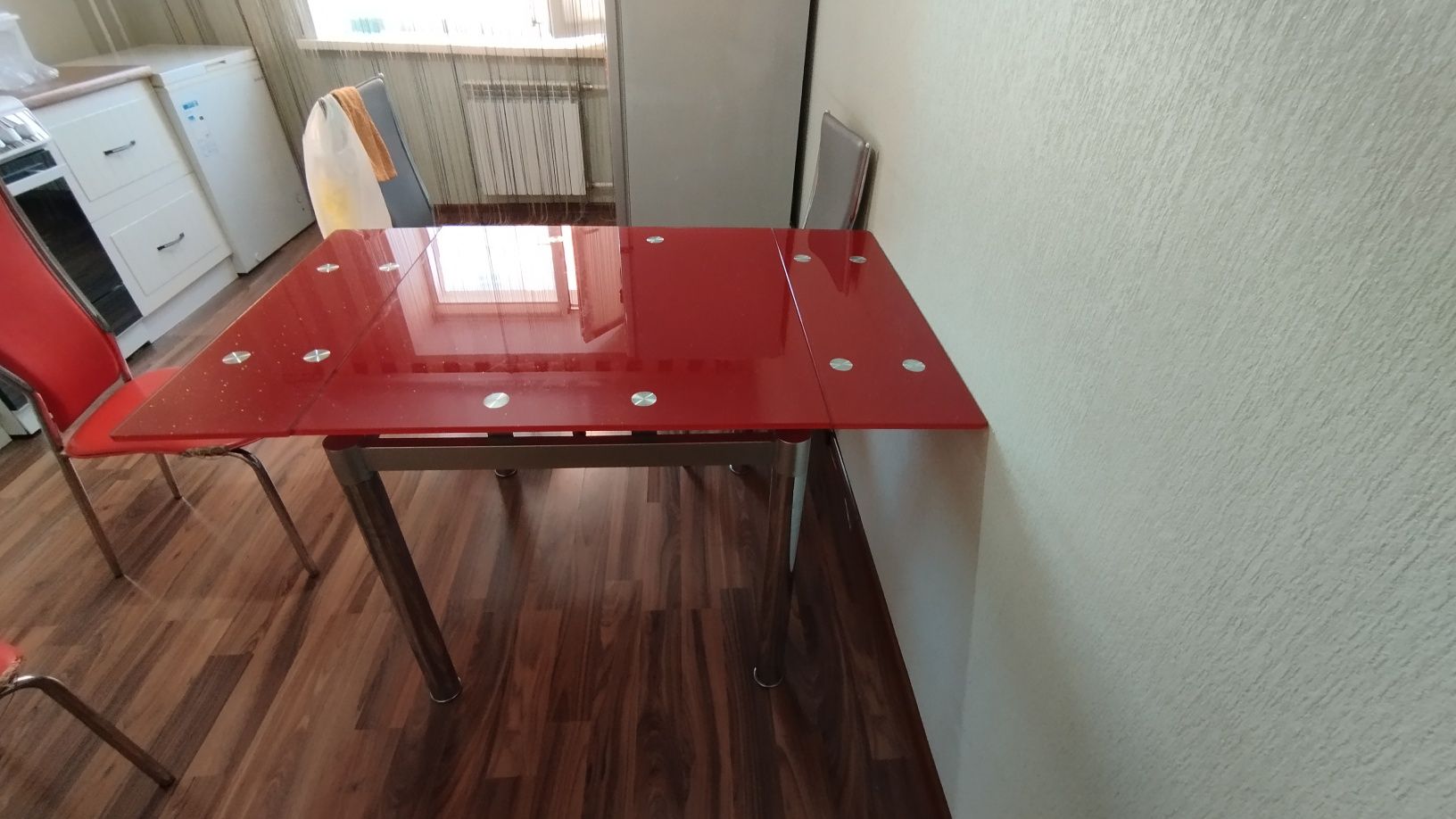 Стол кухонный раздвижной 130х80 закалённое стекло с мет. ножками