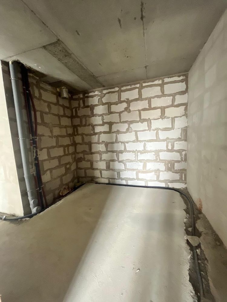 Продам 2-х комнатную по ул.Кокжал Барака 19/2