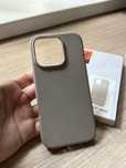 Spigen 16 pro natural titanuim