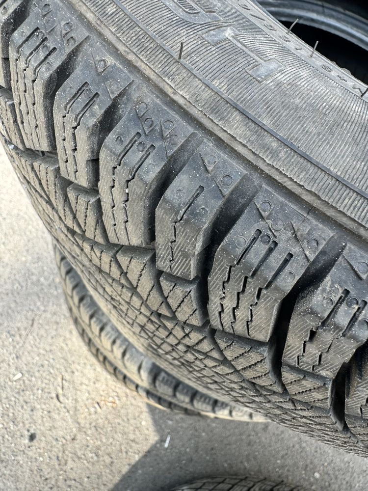 Nokian Hakkapeliitta R5 185/65 R14