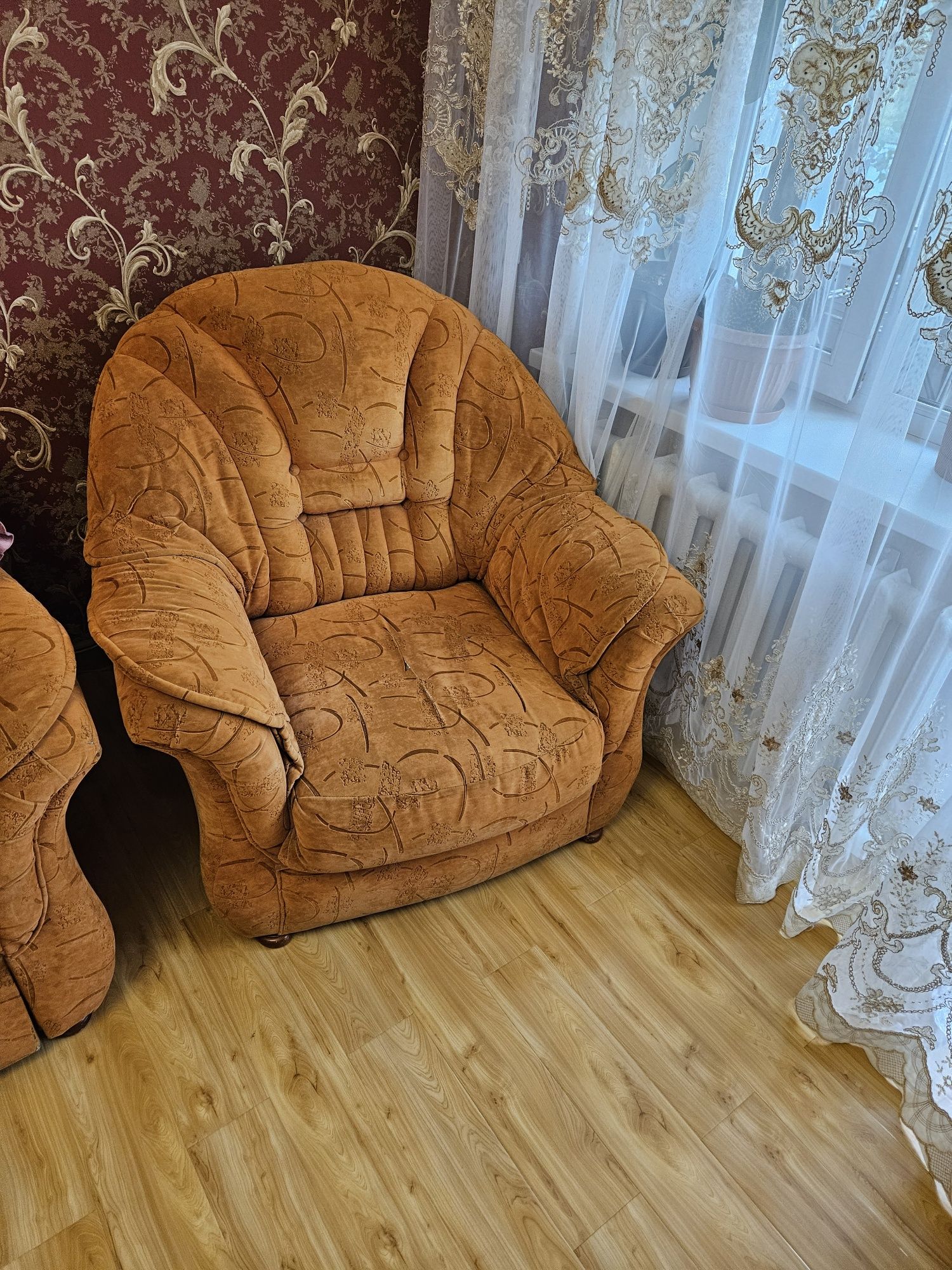 Продам комплект мебели