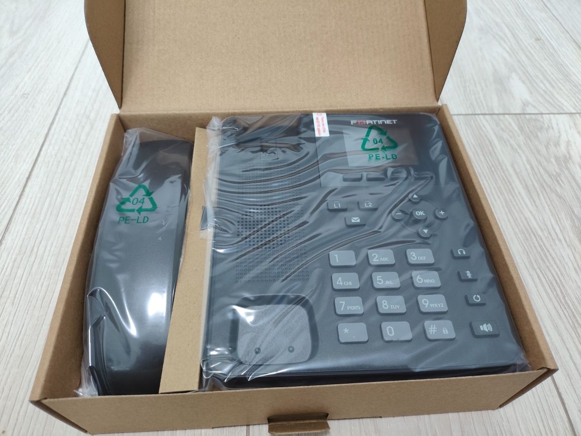 IP телефон для офиса и работы FortiFone 175