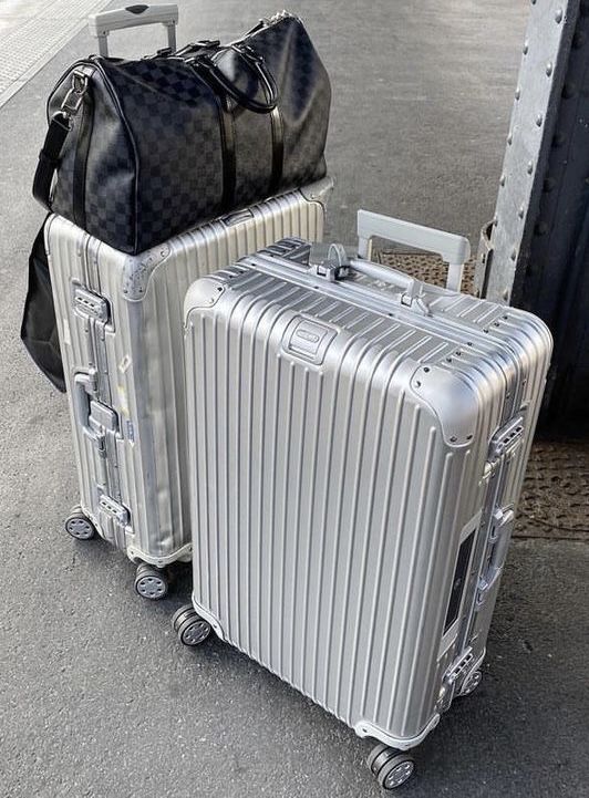 Чемодан люкс-качества в стиле Rimowa