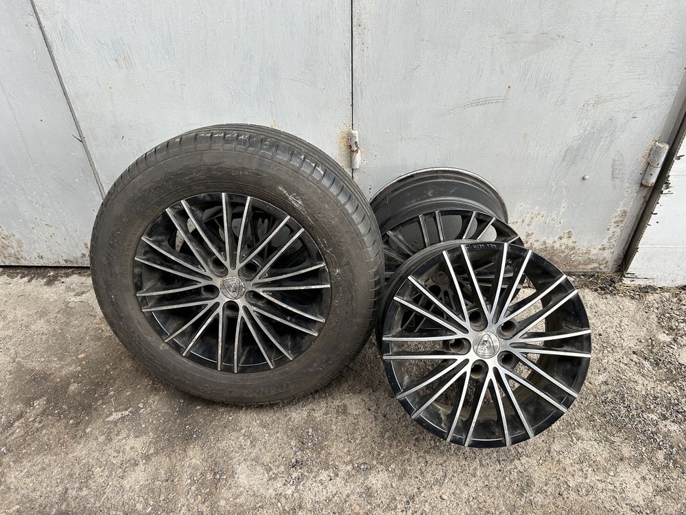Продам комплект диски 5х120 R16