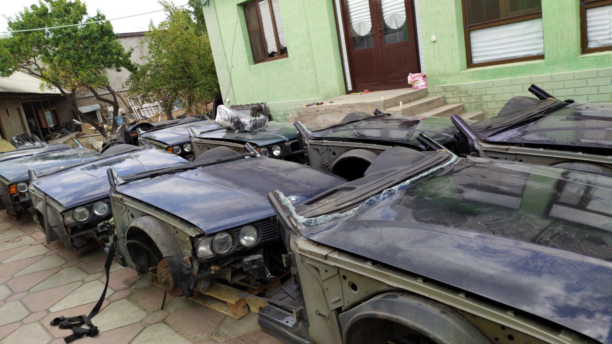 Автозапчасти, авторазбор, разбор на БМВ Е34, Е39.