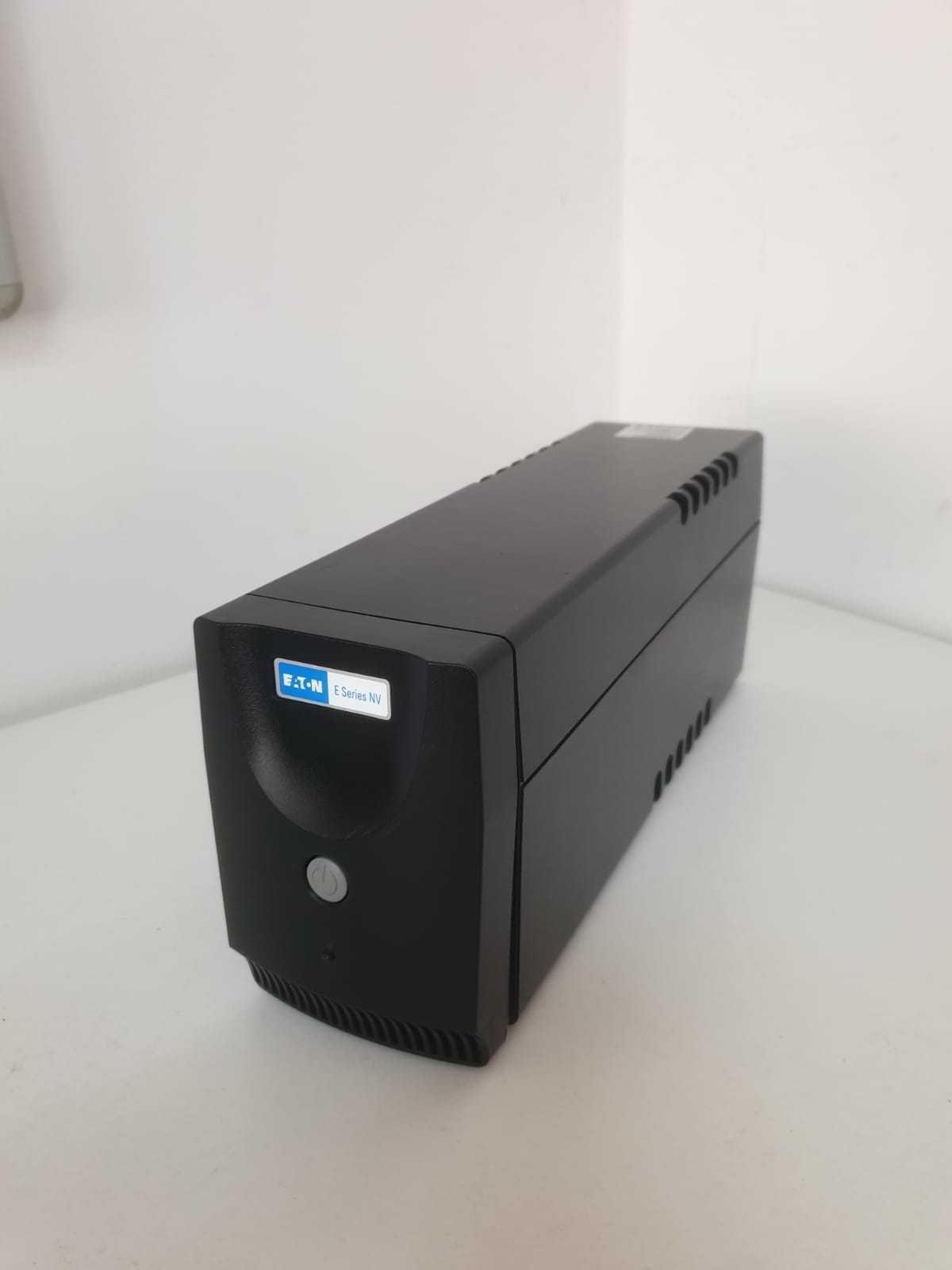 UPS  Источник бесперебойного питания