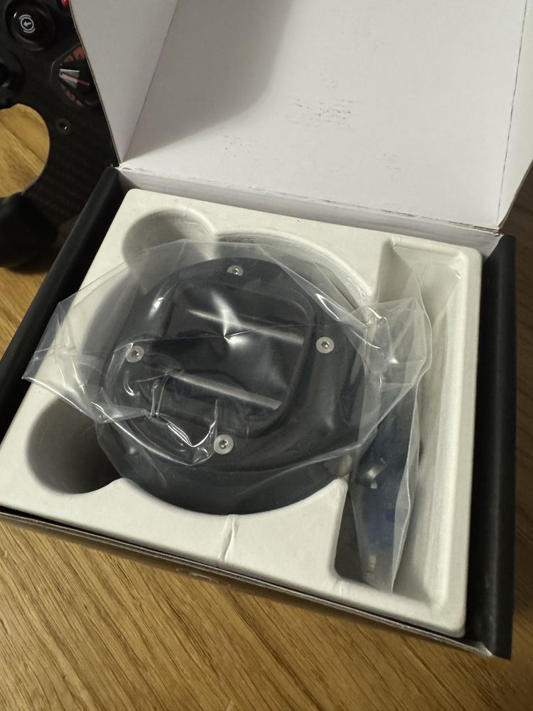 Fanatec Clubsport Formula v2.5 X руль + qr2