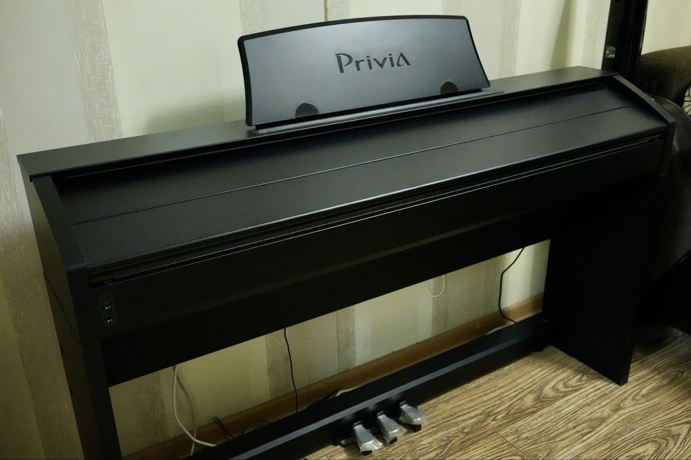 Casio privia px-760.