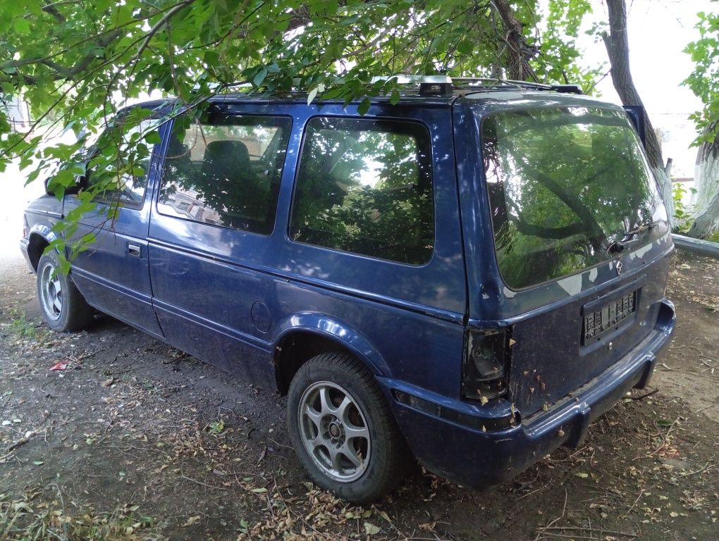 Продам Крайслер 7 мест