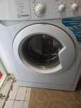 Продаю Стиральная машина indesit б/у